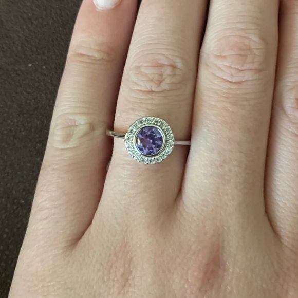 Jewelry - 🚨🚨ALL RINGS BUY ONE GET ONE HALF OFF OF EQUAL OR LESSER VALUE 🚨🚨
